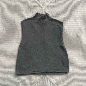 FOREVER 21 GRAY RIBBED TANK